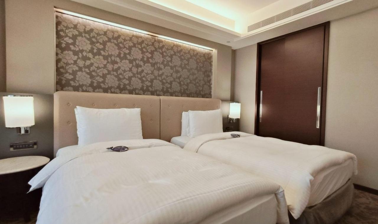 S Aura Hotel Taipei Room photo