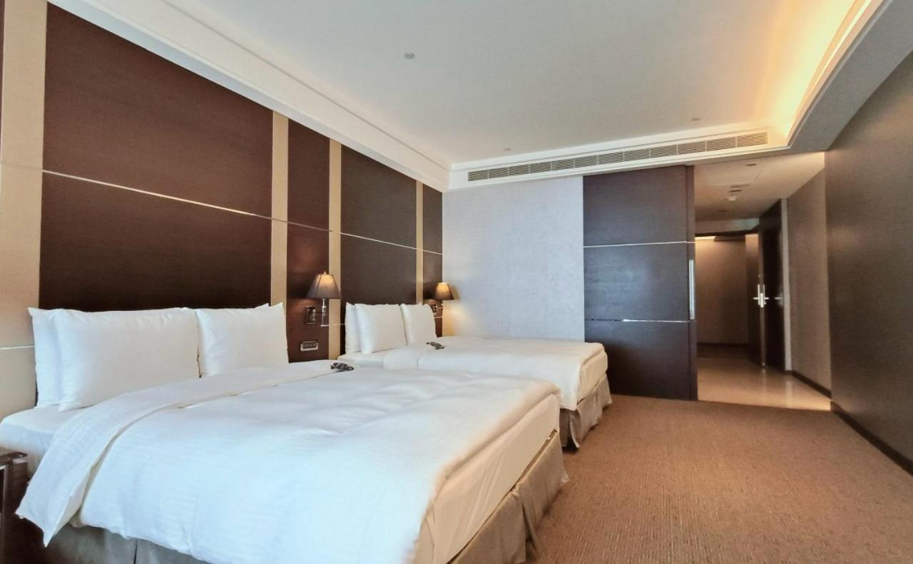 S Aura Hotel Taipei Room photo